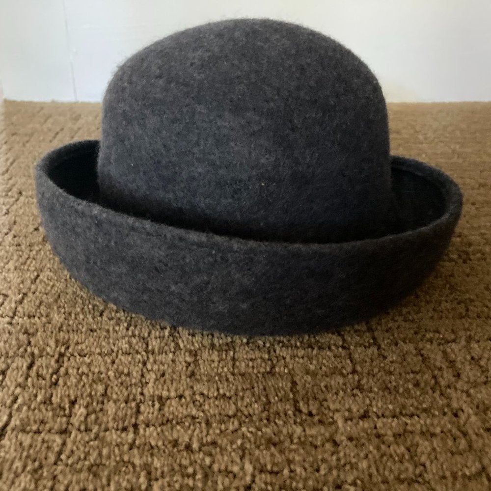 grey hat